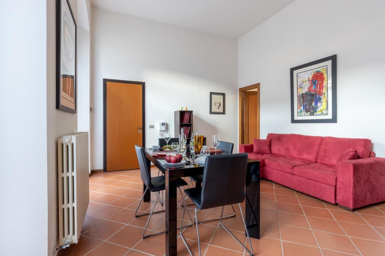 Tranquil Elegance In The Heart Of Pisa - Historic Convent Apartment Buitenkant foto