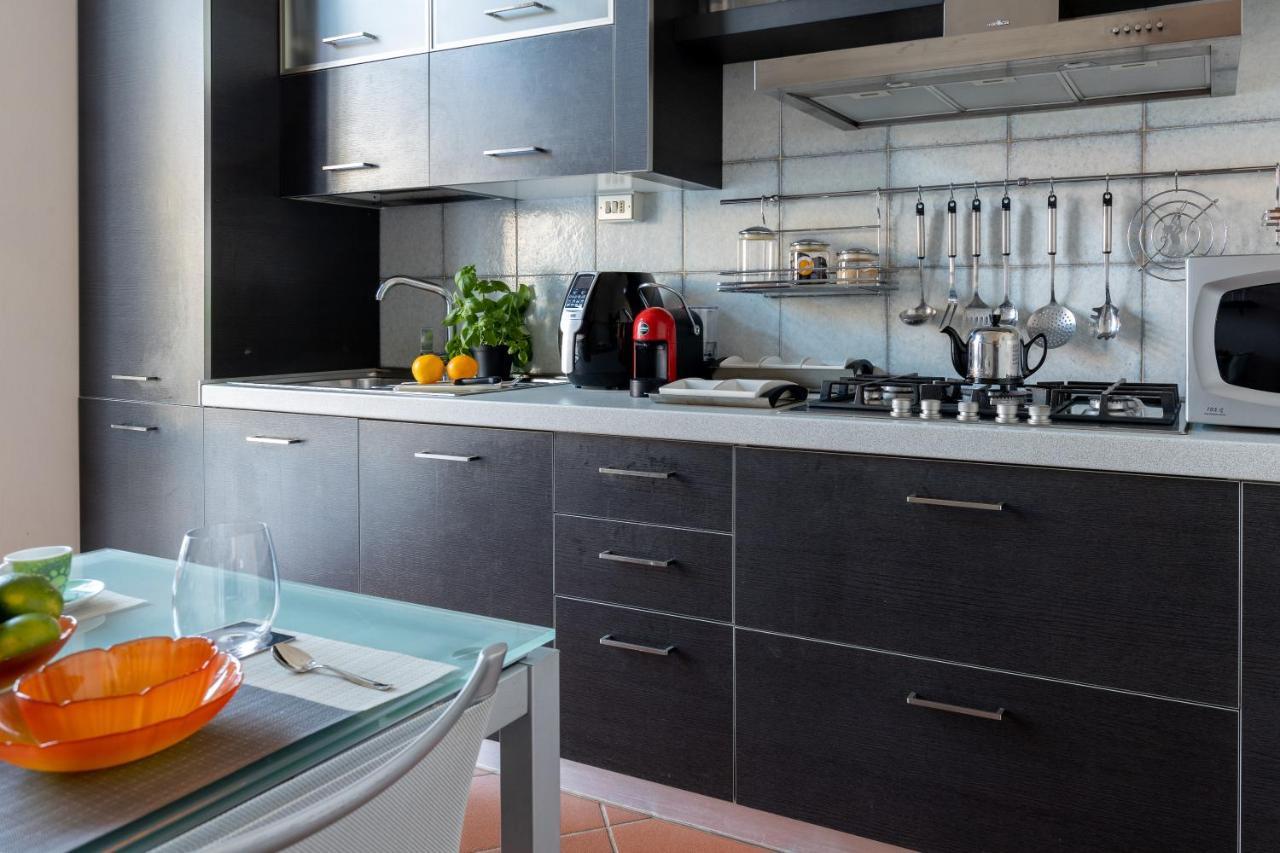 Tranquil Elegance In The Heart Of Pisa - Historic Convent Apartment Buitenkant foto