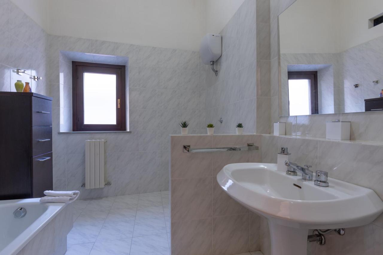 Tranquil Elegance In The Heart Of Pisa - Historic Convent Apartment Buitenkant foto